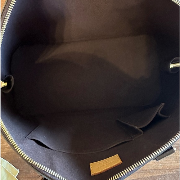 Louis Vuitton Alma Vernis Patent Leather Monogram Embossed Handbag Red Wine - Picture 8 of 8